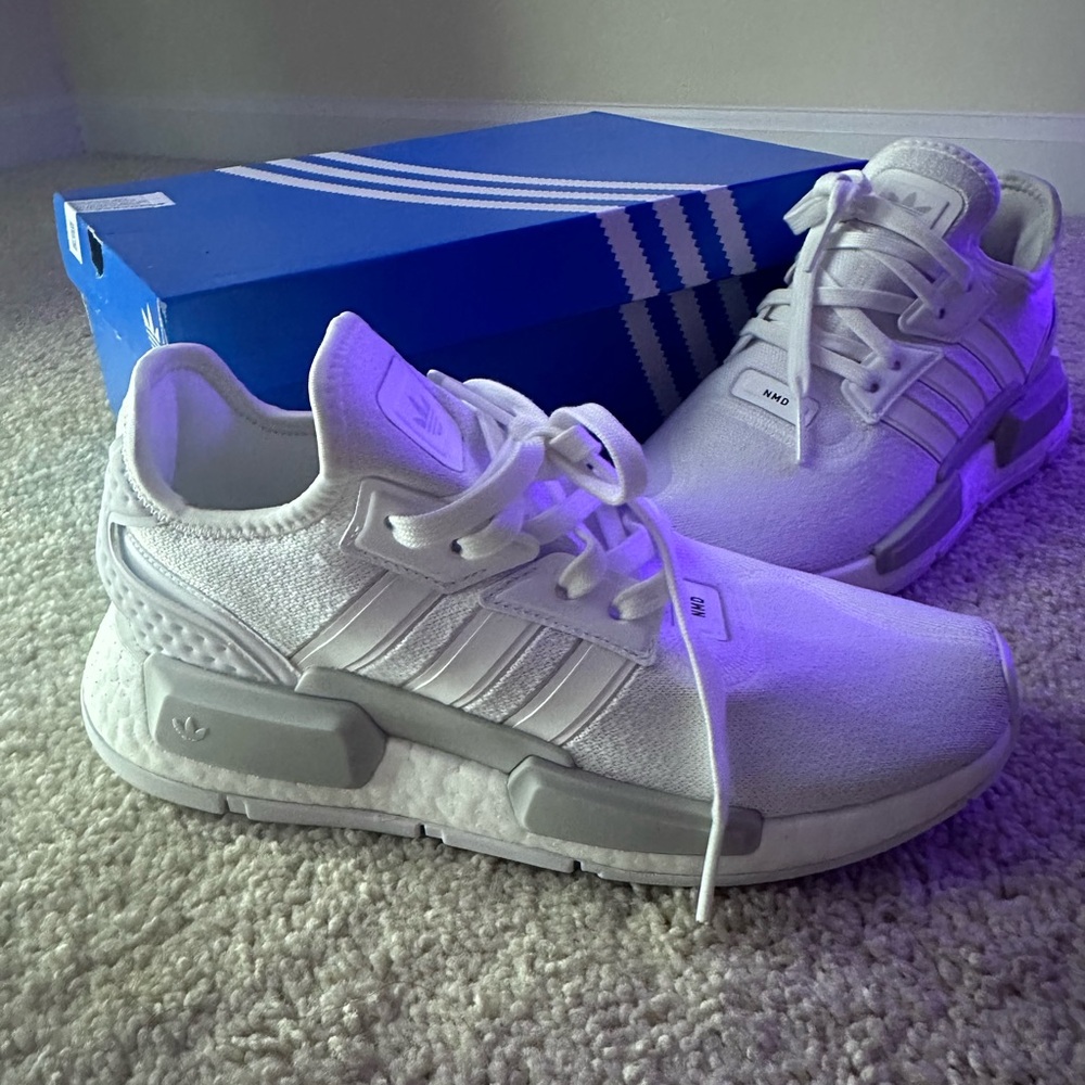 Women’s Adidas’s Nmd 270’s